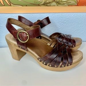 Dansko Women’s Dawson Heeled Sandal size 40